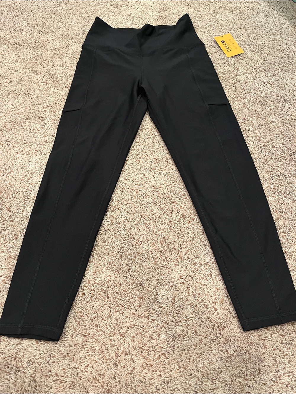 BECCA Black High-Waist Leggings with Side Pockets